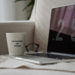 How to Plan a Perfect Screen-Light Evening for Relaxation
